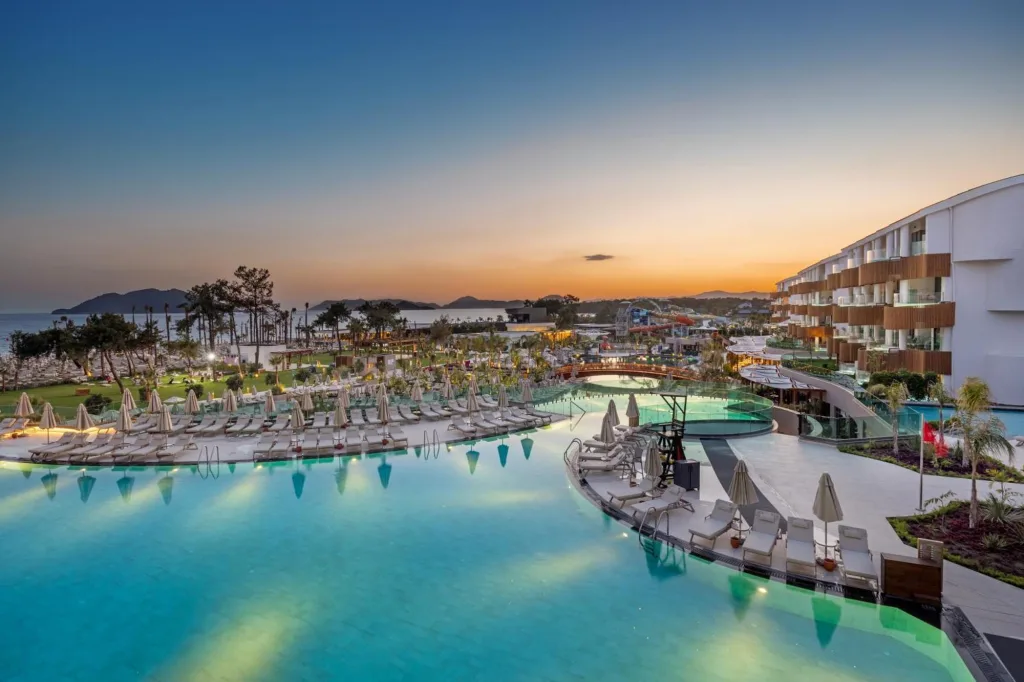 Liberty Signa Transfer Fethiye | Fast & Private Dalaman Transfer